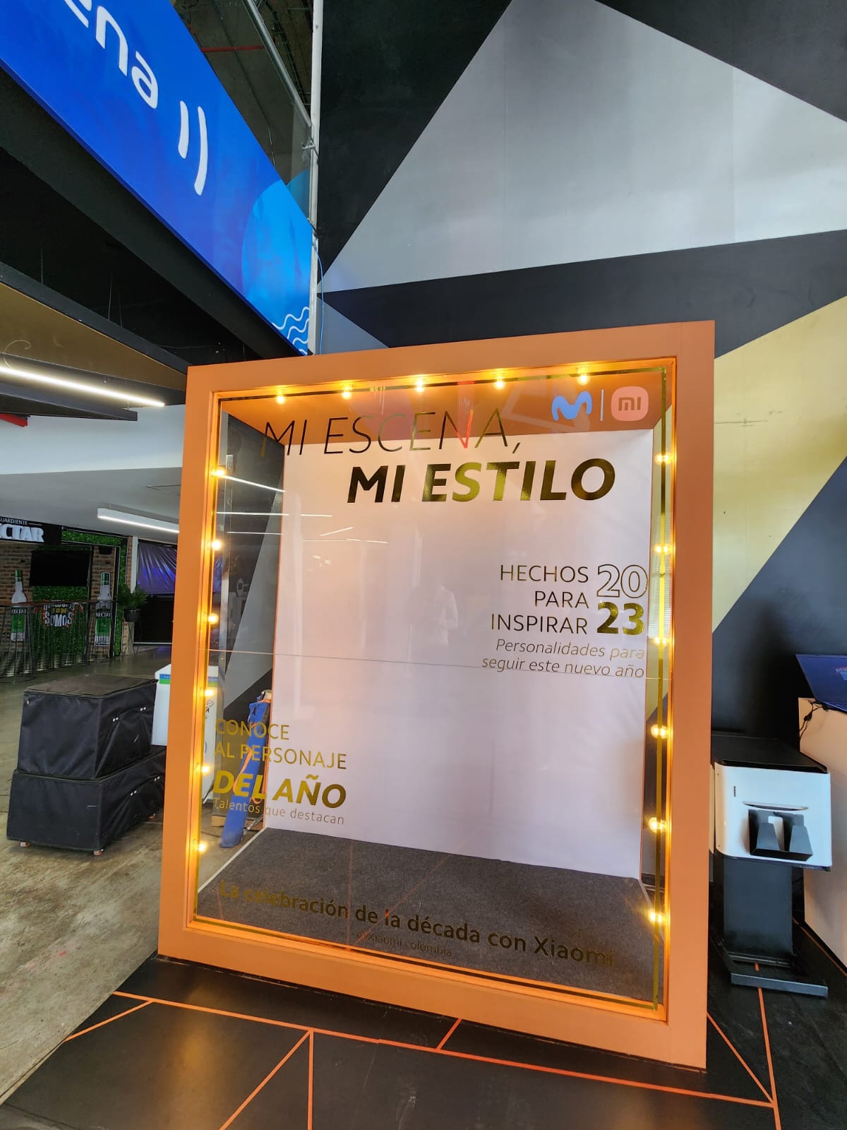 Marco fotográfico de activación Movistar y Xiaomi